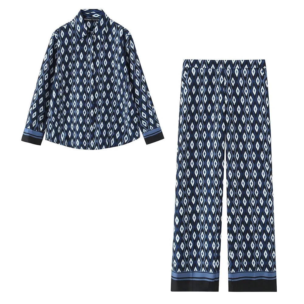 Stylish Women’s Geometric Pattern Printed Long Sleeve Shirt and Pants Set, perfect for casual business and leisure wear.