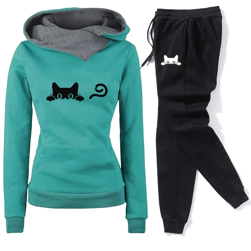 Casual Women's Tracksuit Set with Hoodies and Long Sleeves for Comfortable Outdoor Jogging and Daily Sports Activities.