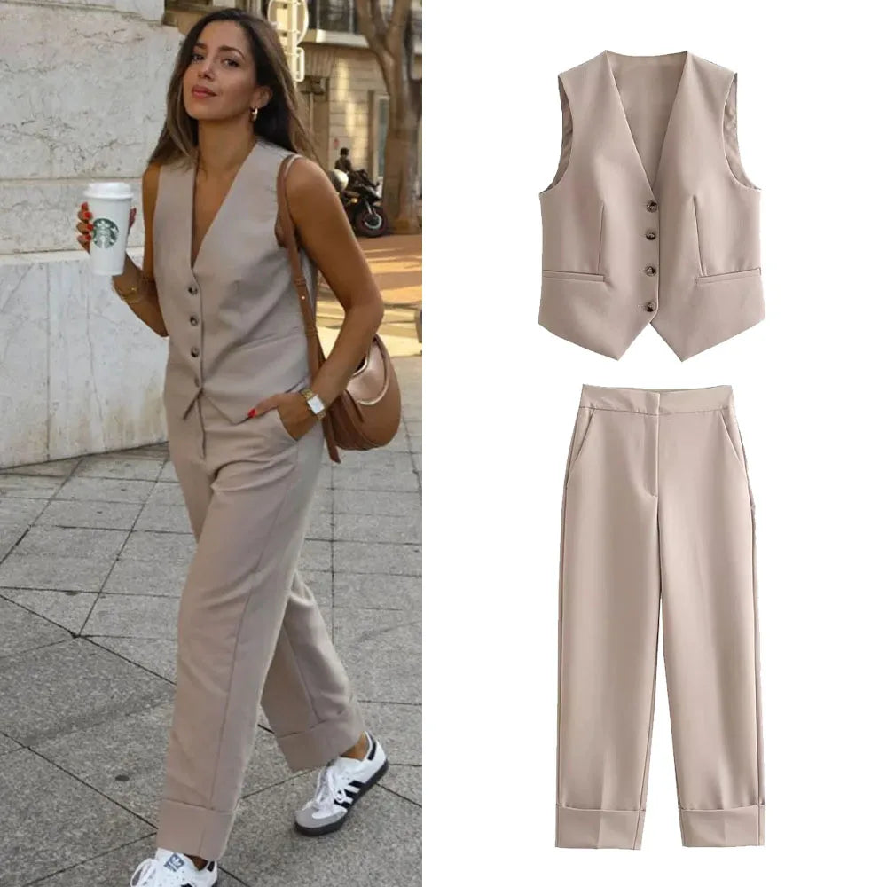 Women’s Khaki Vest and High Waisted Straight Leg Pants Set Stylish Tailored Two-Piece Suit Autumn Fashion Ensemble