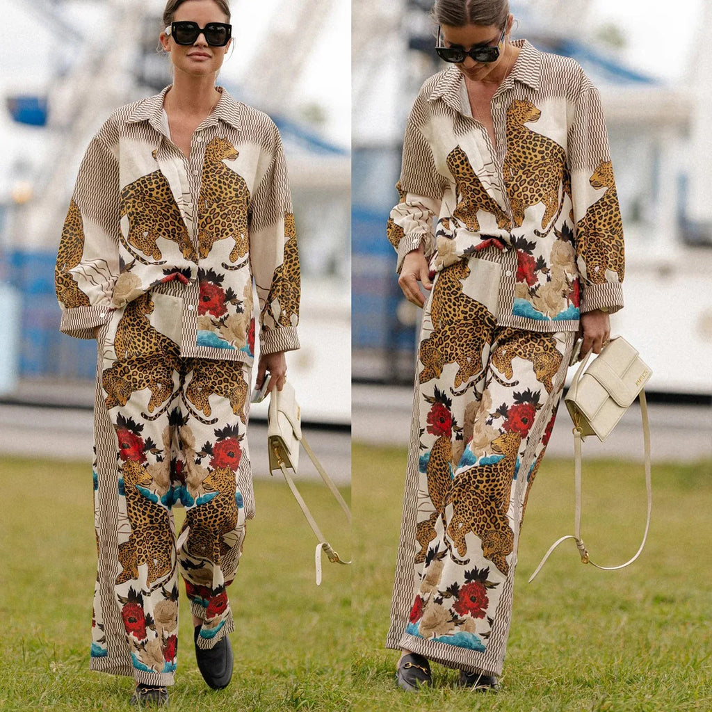 Stylish Autumn Women Leopard Print Suit Vintage Single Breasted Wide Leg Pants Set Casual Loose Outfit perfect for fall.