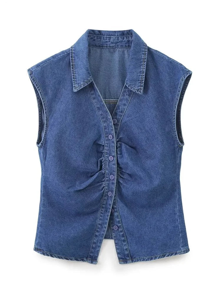 Chic Women Sleeveless Pleated Denim Blouse Single Breasted Office Shirt from Zevity, perfect for casual outings.