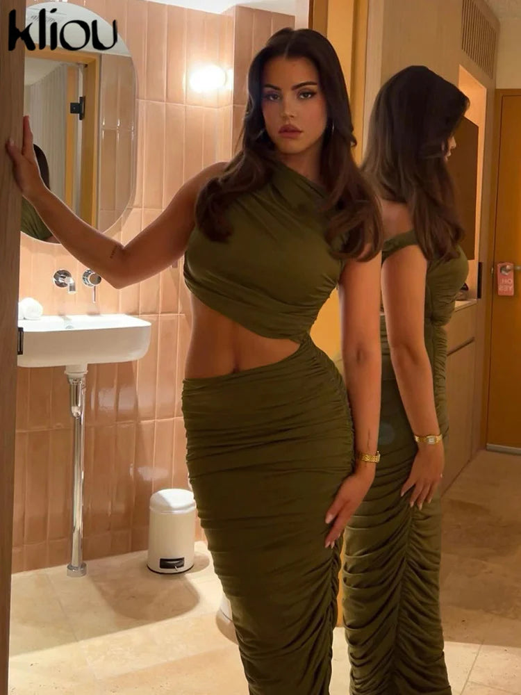 Summer Solid Color Pleated Oblique Shoulder Dress for Women