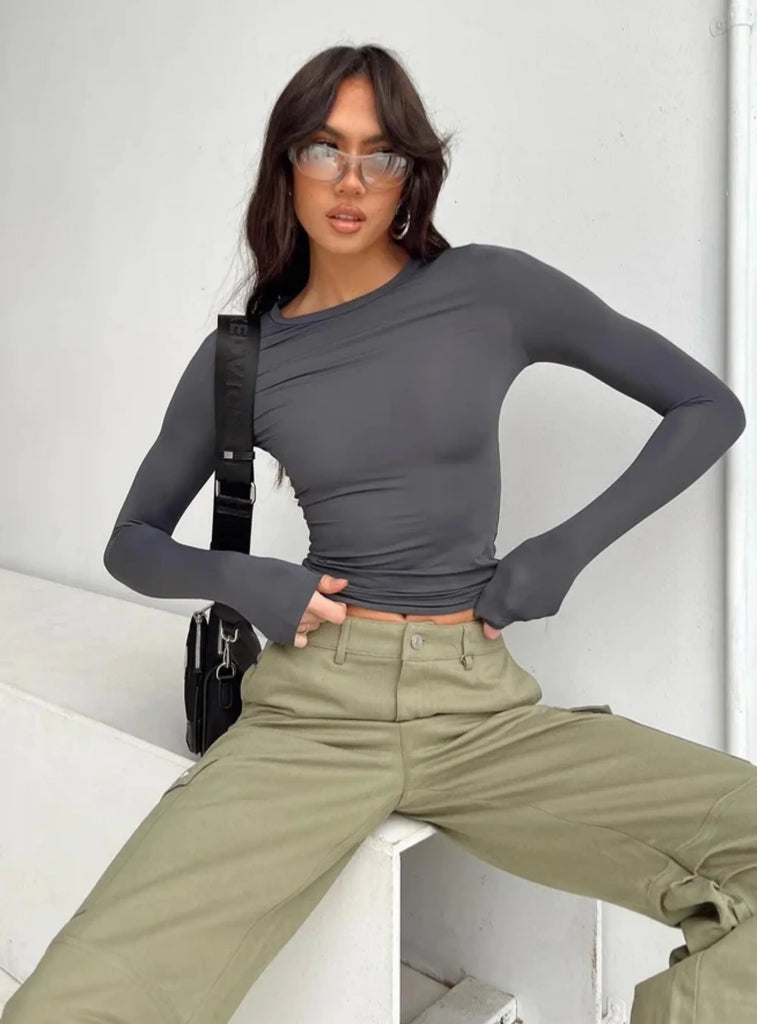 Women's Slim Fit Long Sleeve Solid Color T-Shirt for Spring and Autumn Casual Street Wear