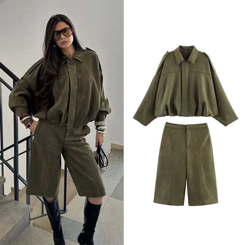 Stylish RAFZNB Women’s High Waisted Casual Shorts and Loose Fit Long Sleeve Jacket Two-Piece Set for comfortable outings.