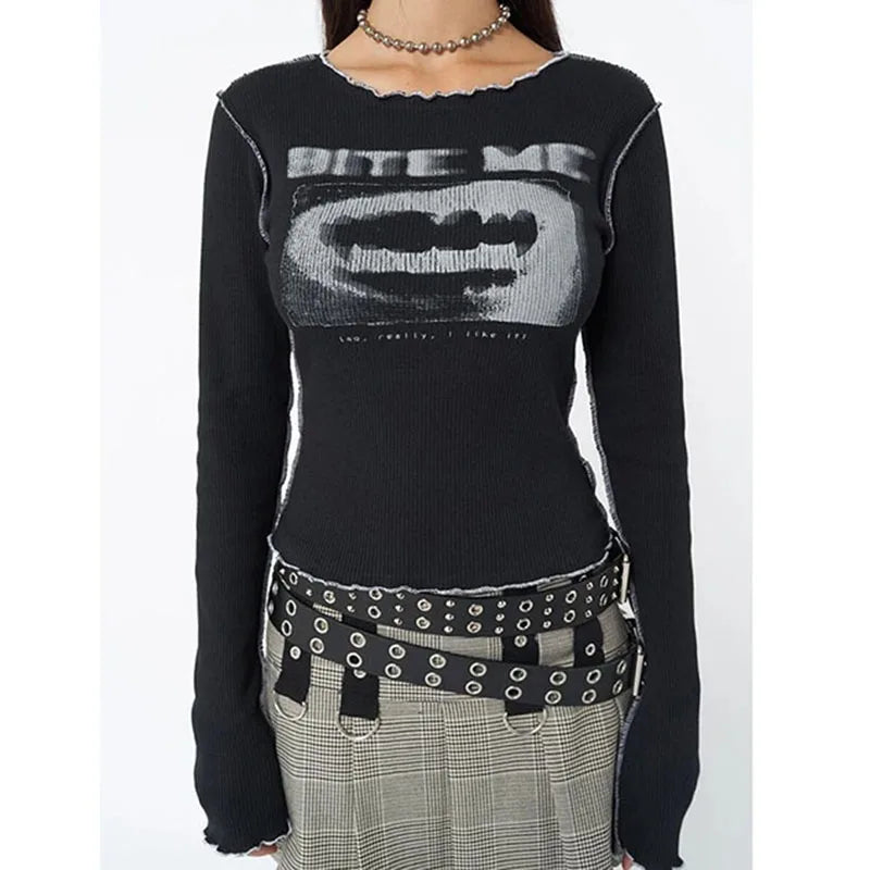 Vintage Punk Skull Graphic Print Women's Crop Top Long Sleeve Y2K Grunge Tee