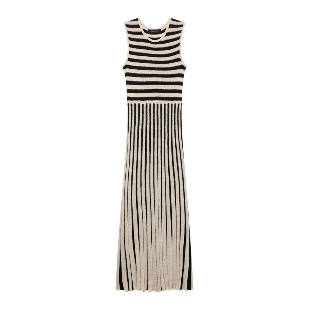 Striped Knitted Sleeveless Midi Dress With Round Neck Casual