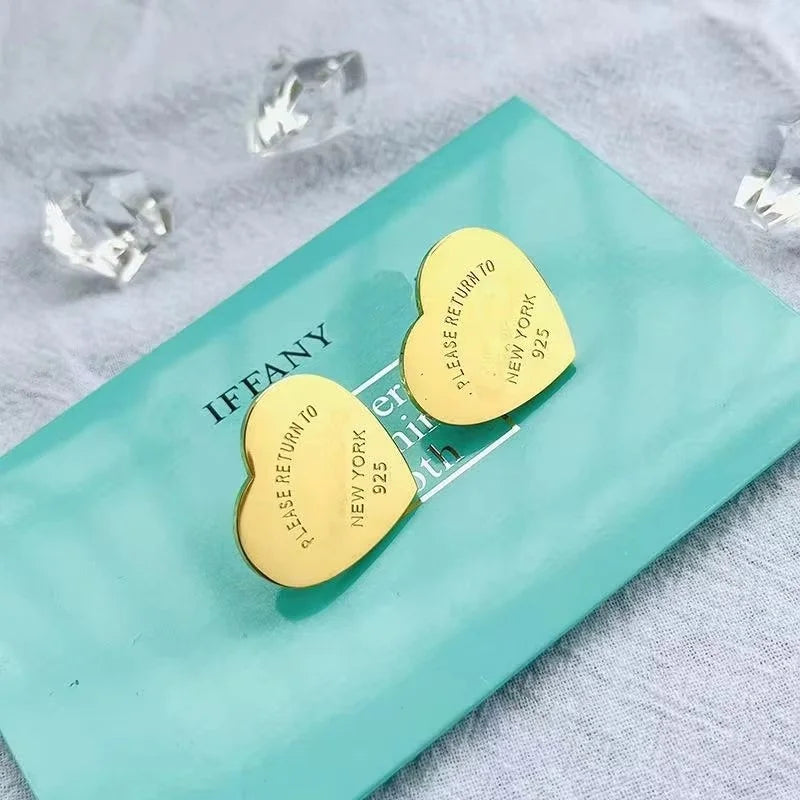 Stylish Anti-Allergic Titanium Steel Heart Stud Earrings for Everyday Wear, perfect for comfort and elegance.