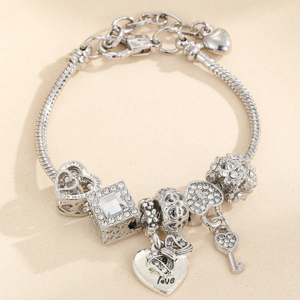Stylish Women's Fashion Beaded Love Bracelet for Daily Wear and Special Occasions, perfect for elevating any outfit.