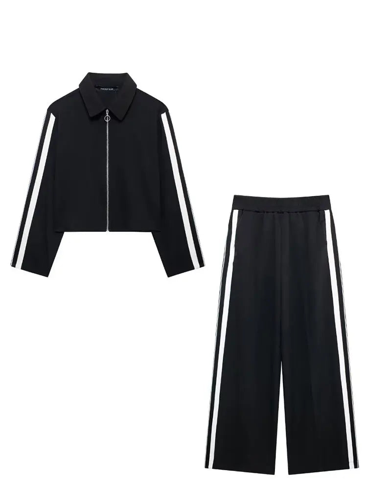 Stylish Women’s Long Sleeve Zip Jacket and Elastic Waist Trousers Side Stripe Activewear Set for autumn casual wear.