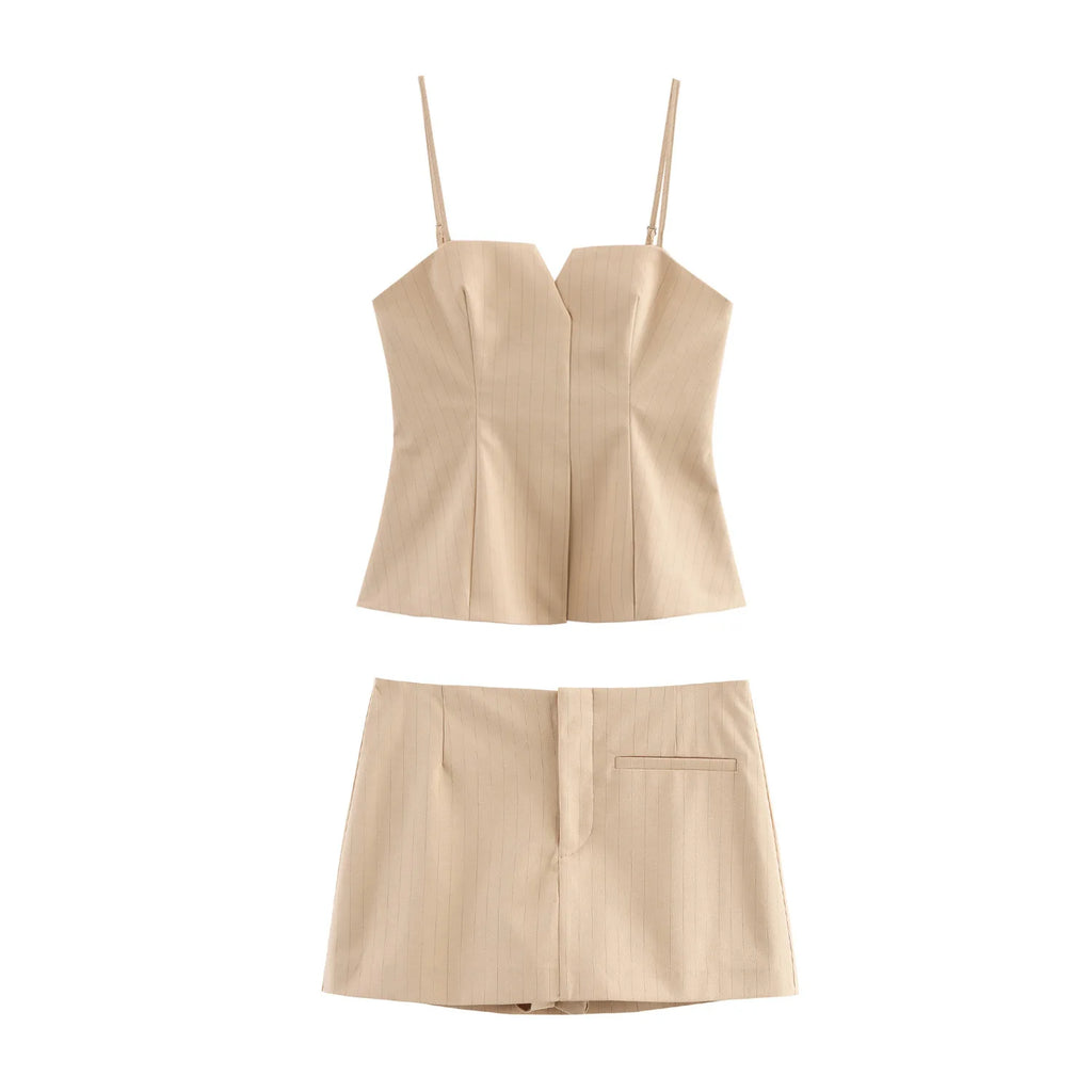 Women's Striped Pleated Top And Shorts Set With Suspender Style