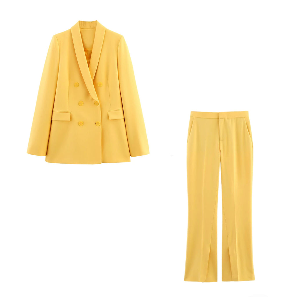 Chic Women's Casual Suit with Lapel Jacket and High Waist Flared Pants, perfect for stylish spring and summer outfits.