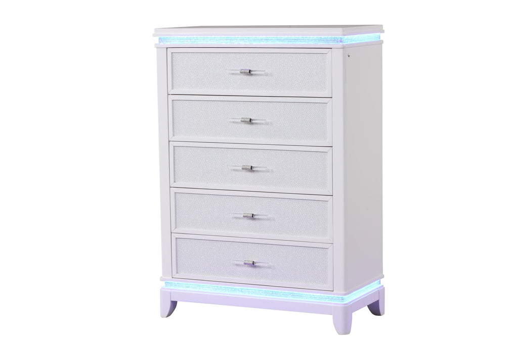 Chest in Milky White