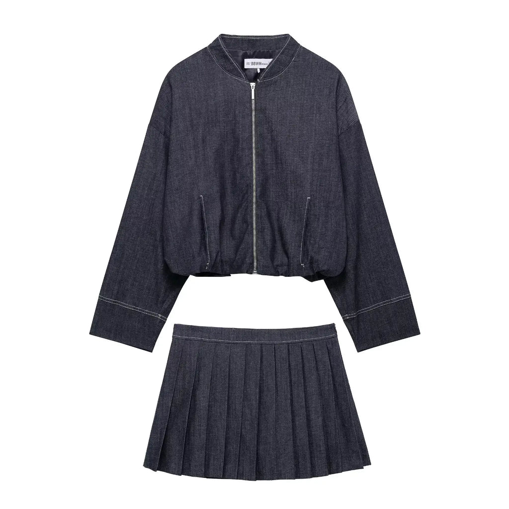 Women’s Two-Piece Denim Set Featuring Pleated Jacket and Side Zipper Skirt Shorts Chic Casual Outfit for Stylish Ladies