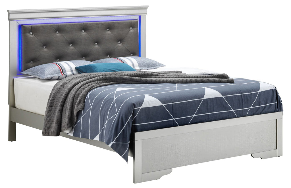 Elegant Transitional Full Bed In Silver Champagne