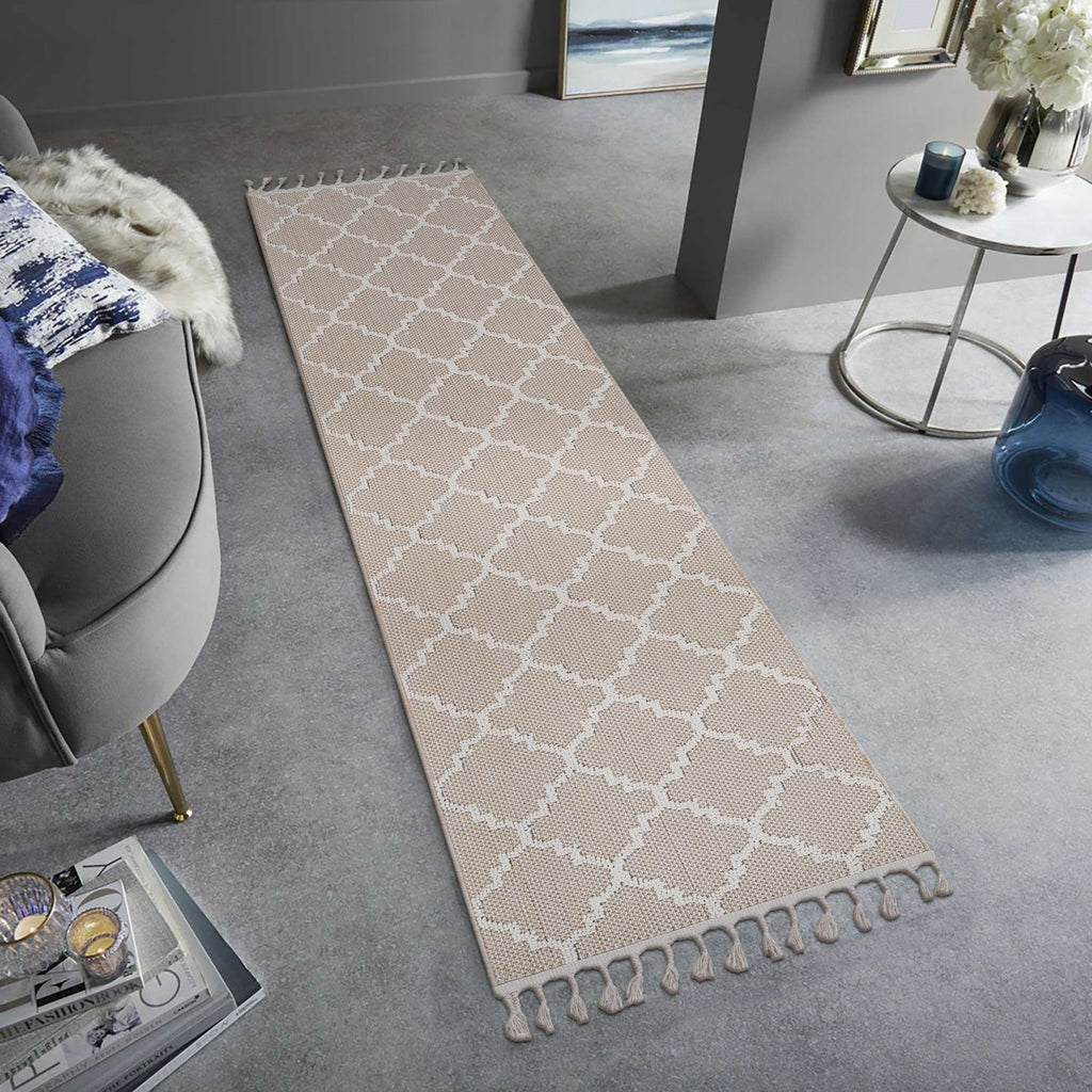 Guros Collection 2.2X8. Ivory / Trellis Indoor / Outdoor Runner Rug Modern, Contemporary, Non-Shedding & Easy to Clean, Ideal for Living Room, Bedroom, Dining Space, 96*26 inch