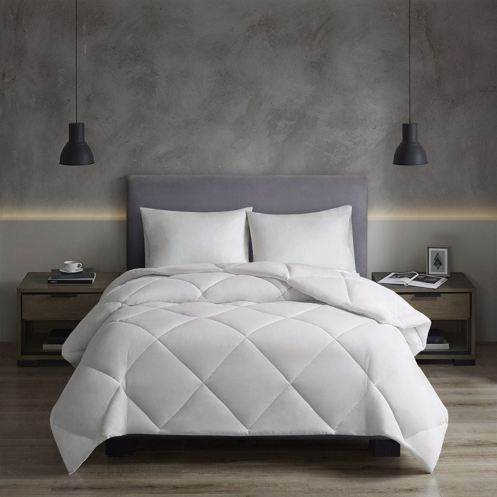 Oversized Down Alt Comforter with HeiQ Smart Temp Treatment White Twin/Twin XL