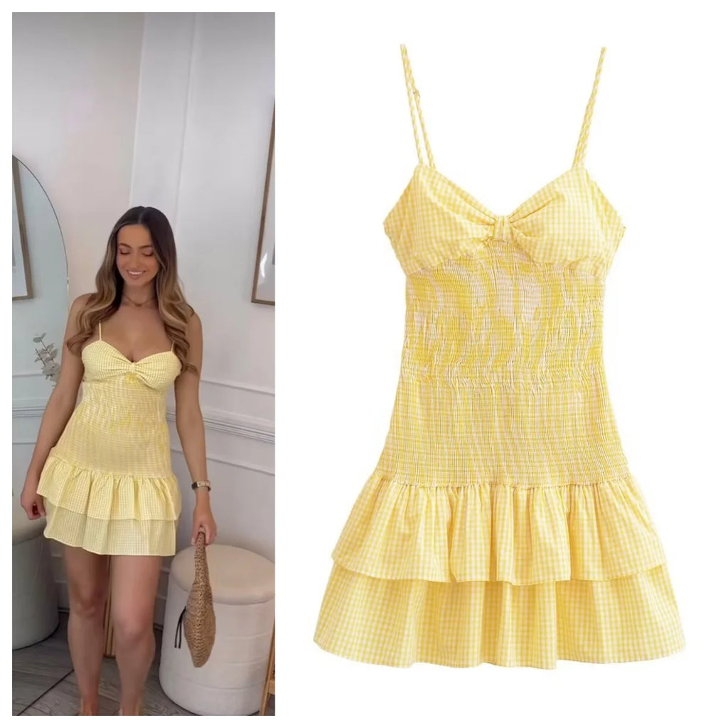 French Elegant Suspender Dress for Women Summer Elastic Waist Backless Short Dress with a Flirty and Feminine Style