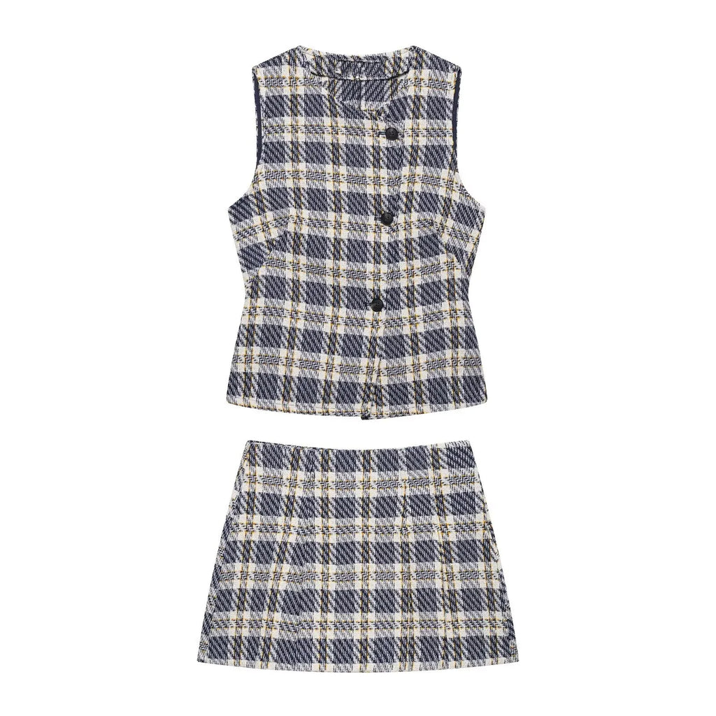 Women’s Sleeveless Button-Front Plaid Vest and Mini Skirt Two-Piece Set for Stylish Summer Look